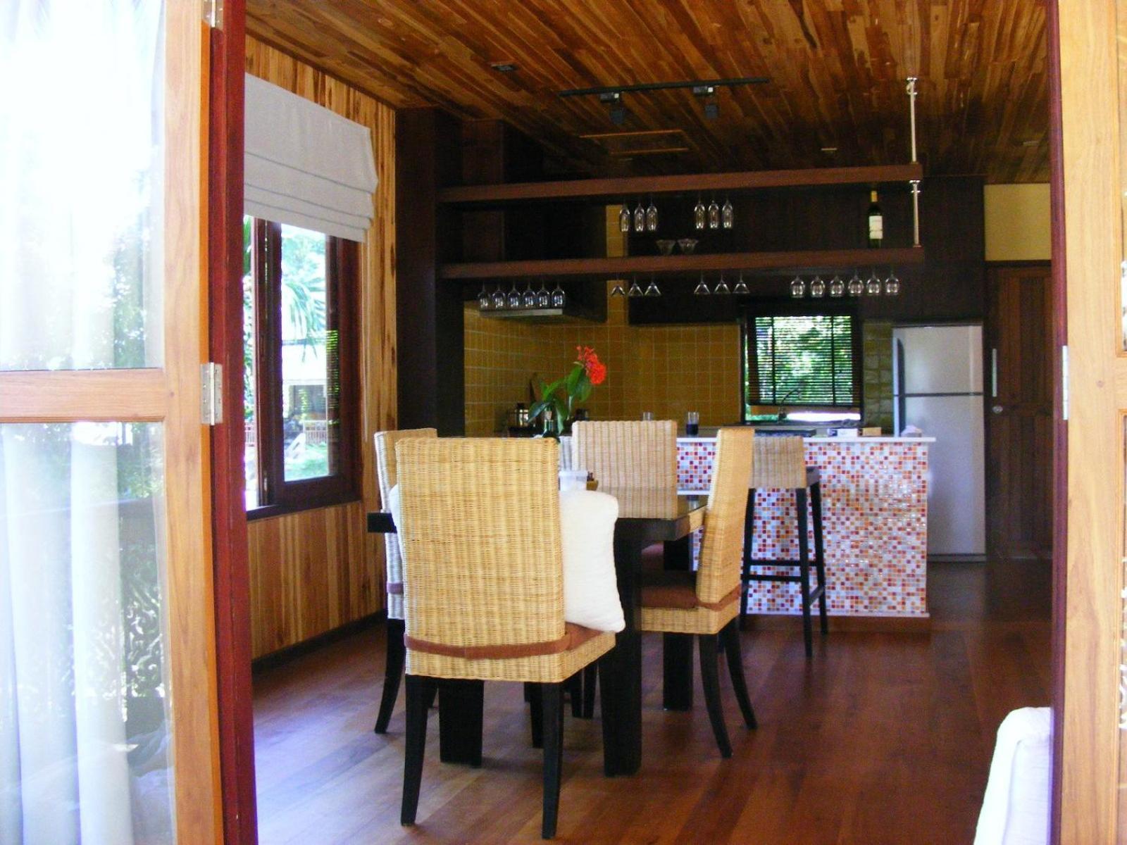 Baan Banyan Villa, Wood House Short Walk To Mae Nam Beach Экстерьер фото